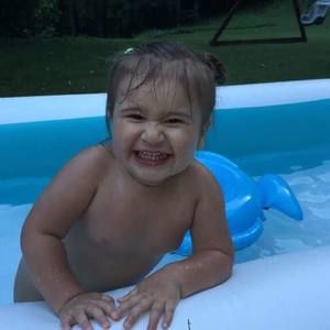 Meet your Posher, Pamela